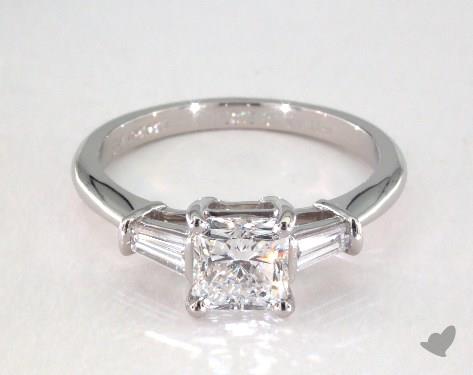 1.01 Carat Radiant Cut Side stones Engagement Ring in Platinum - 1629201