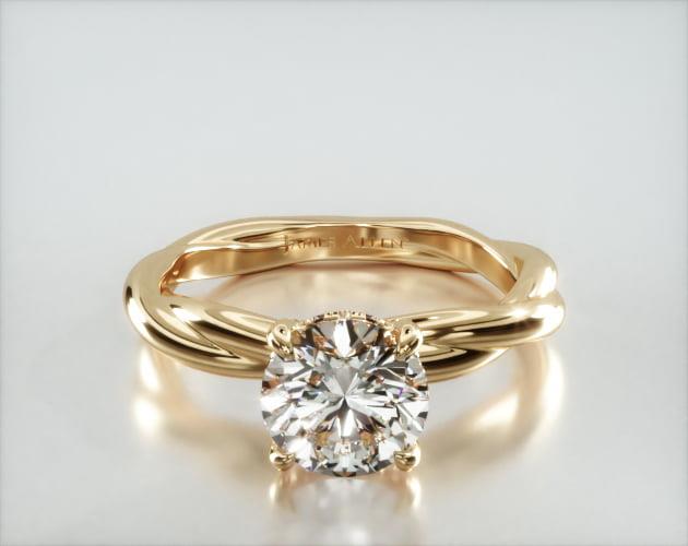 Rope Solitaire Engagement Ring Embellished With a Classic Pavé Basket