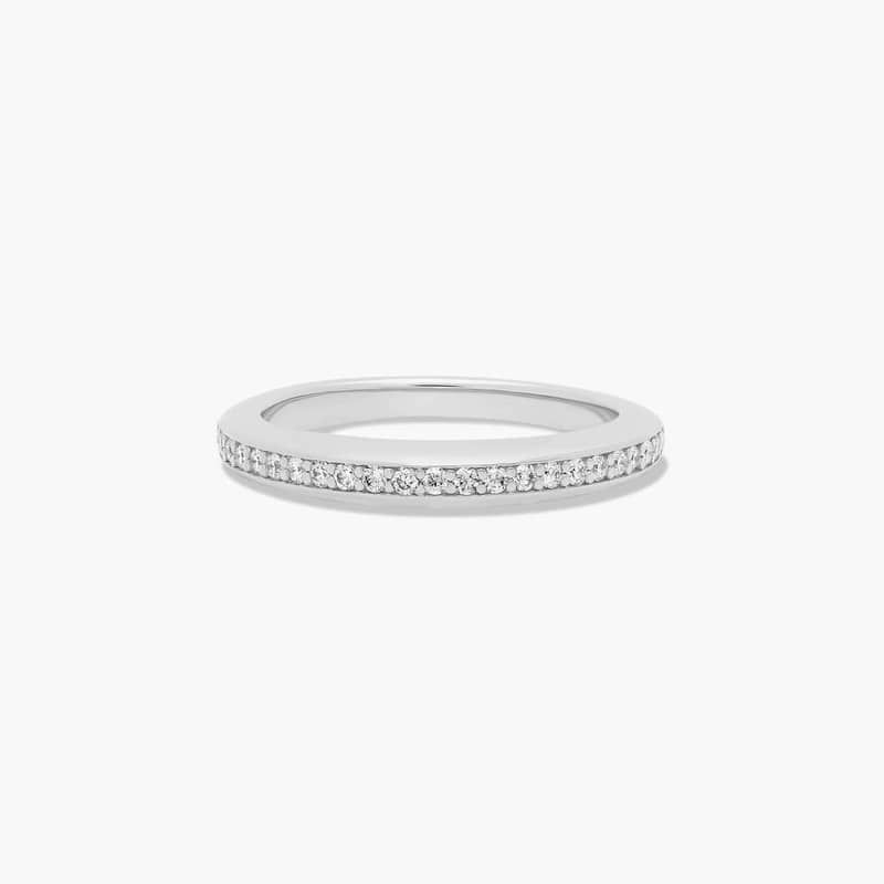 Platinum Graduated Pavé Matching Wedding Ring