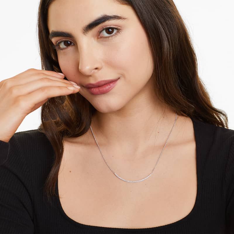 14K White Gold Curving Diamond Bar Necklace