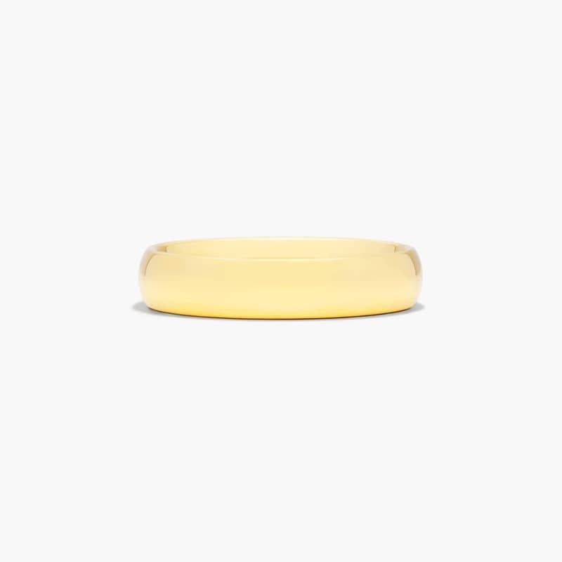 This beautiful 5mm band features a slightly domed surface and Comfort-Fit on the inside for unforgettable comfort.