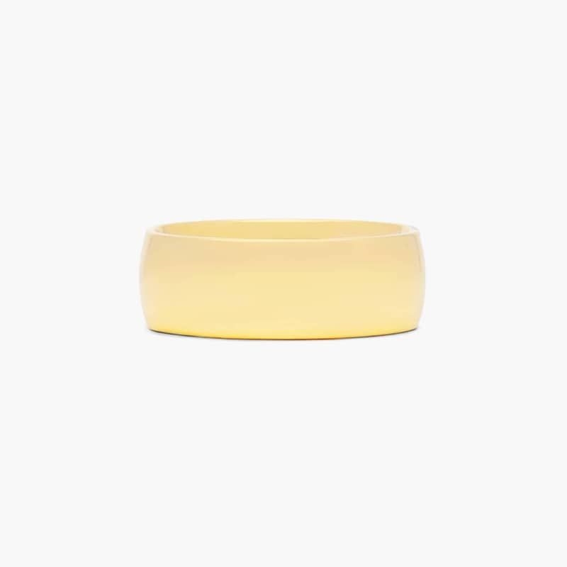 This beautiful 8mm band features a slightly domed surface and Comfort-Fit on the inside for unforgettable comfort.