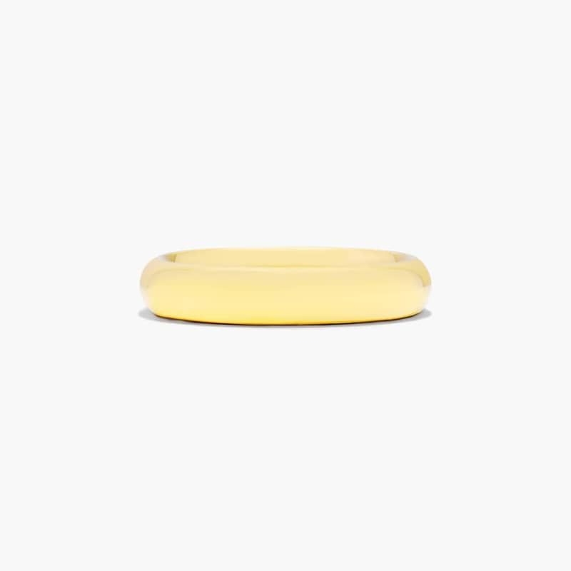 This 4mm band has a high dome surface and is rounded on the inside for unparalleled comfort.