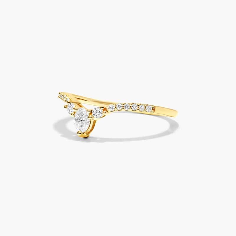14K Yellow Gold Diamond Chevron Band