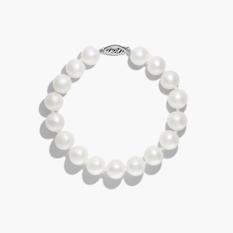 14K White Gold Freshwater Cultured Pearl Fish Clasp Bracelet (9-10 mm)