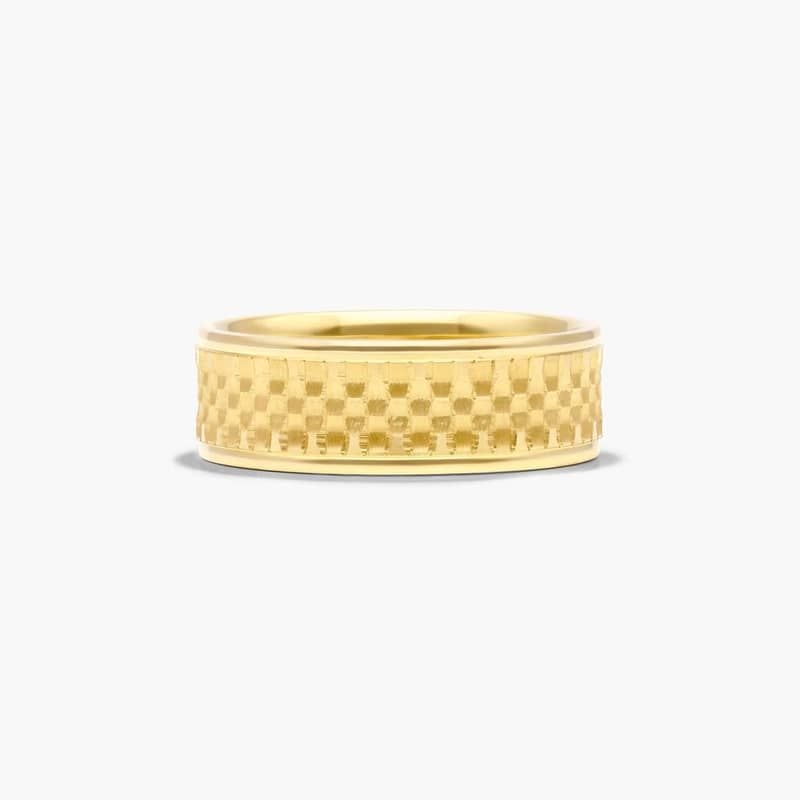 If you are looking for something unique look no further. This design features a very finely carved checker pattern that reflect light so it gives the optical illusion of movement. A mesmerizing ring that will capture you every time.