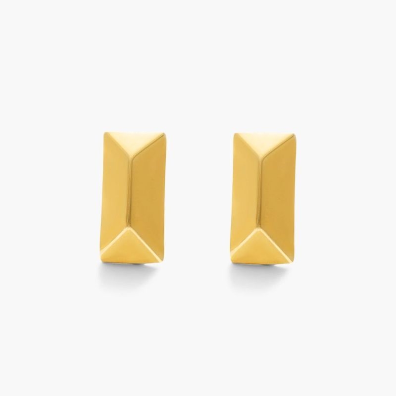 14K Yellow Gold Elongated Pyramid Stud Earrings