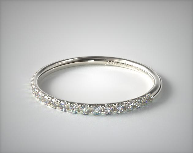 Wedding band top pave setting