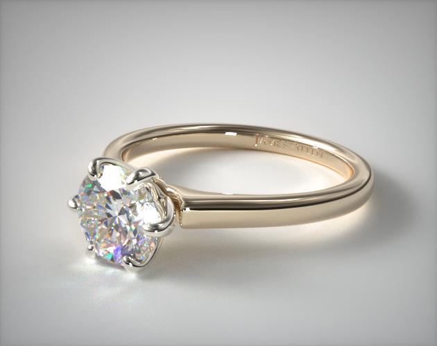 Studs Earrings 25 Off