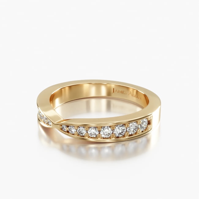 14K Yellow Gold Tapered Pavé Band
