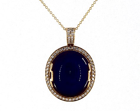 18K Yellow Gold Oval Onyx Cabochon and Diamond Necklace (20.0x17.0mm)