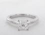 Various carat combinations for the selected ring