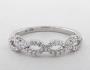 Various carat combinations for the selected ring