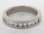 Various carat combinations for the selected ring