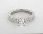 Various carat combinations for the selected ring