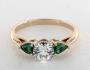 Various carat combinations for the selected ring
