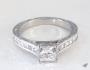 Various carat combinations for the selected ring