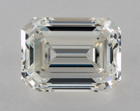 This 2.56 carat emerald diamond J color VS1 clarity has Very Good proportions and a diamond grading report from GIA