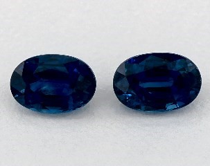 Blue Sapphire Gemstone Pairs | JamesAllen.com