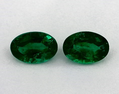  
        1.65 Total Carat 
        
        Oval 
        Green Emeralds
