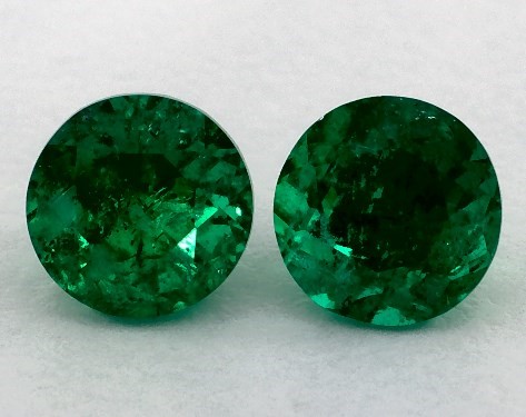  
        1.17 Total Carat 
        
        Round 
        Green Emeralds