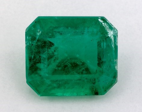  
        2.28  Carat 
        
        Emerald 
        Green Emerald