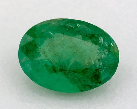  1.05 Carat Green Emerald   Oval gemstones